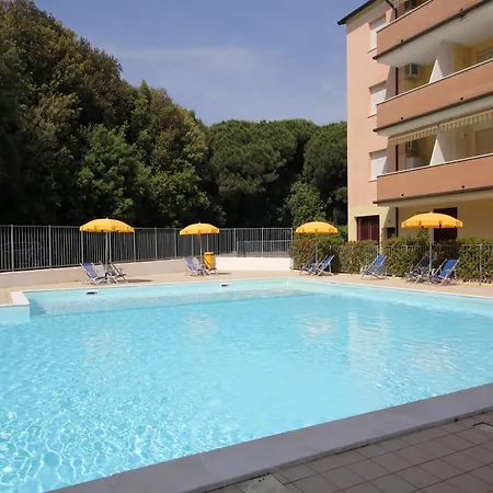 Апартаменты 2 Bedroom In Viale Dei Pini *